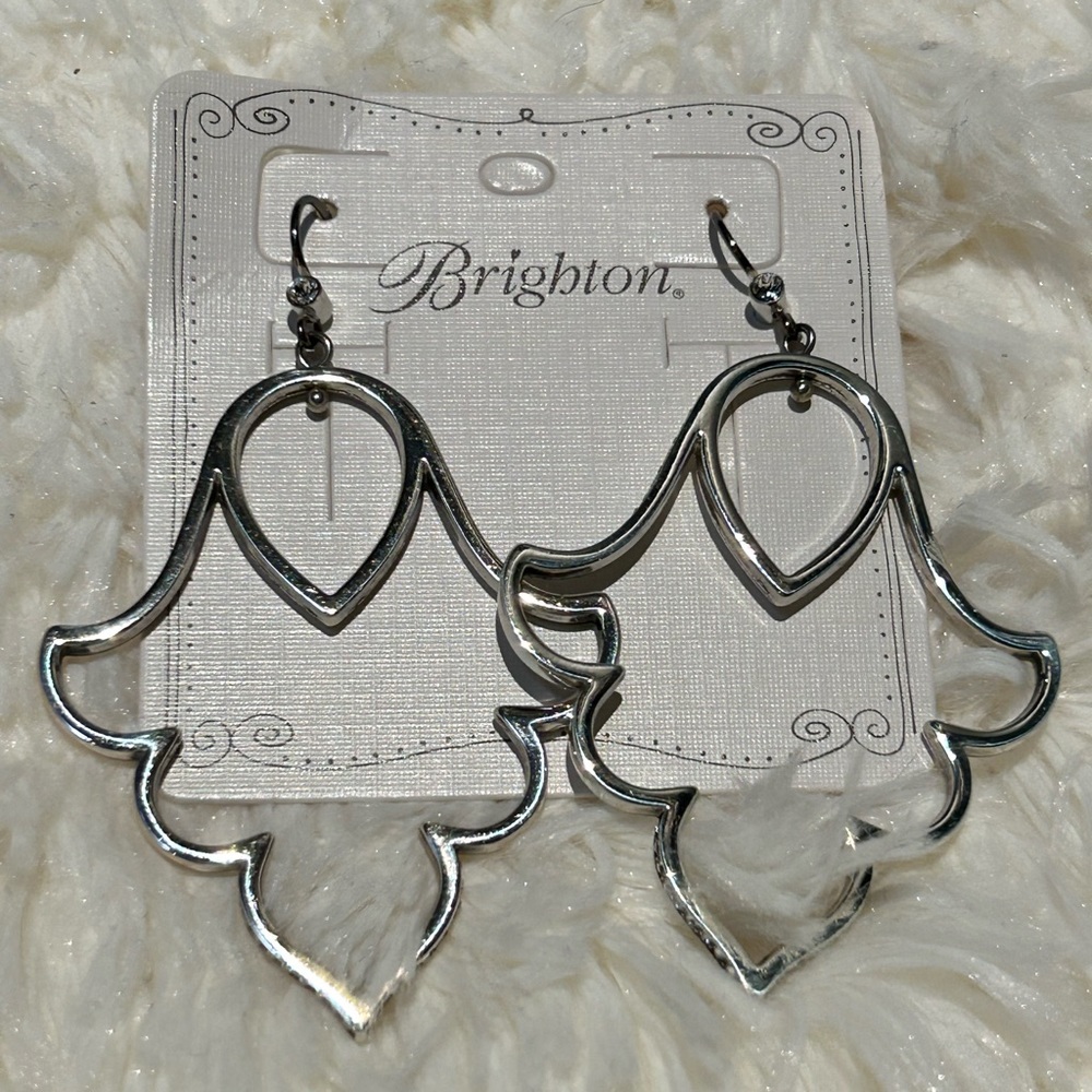 😇😇NEW Salma Brighton Earrings😇😇